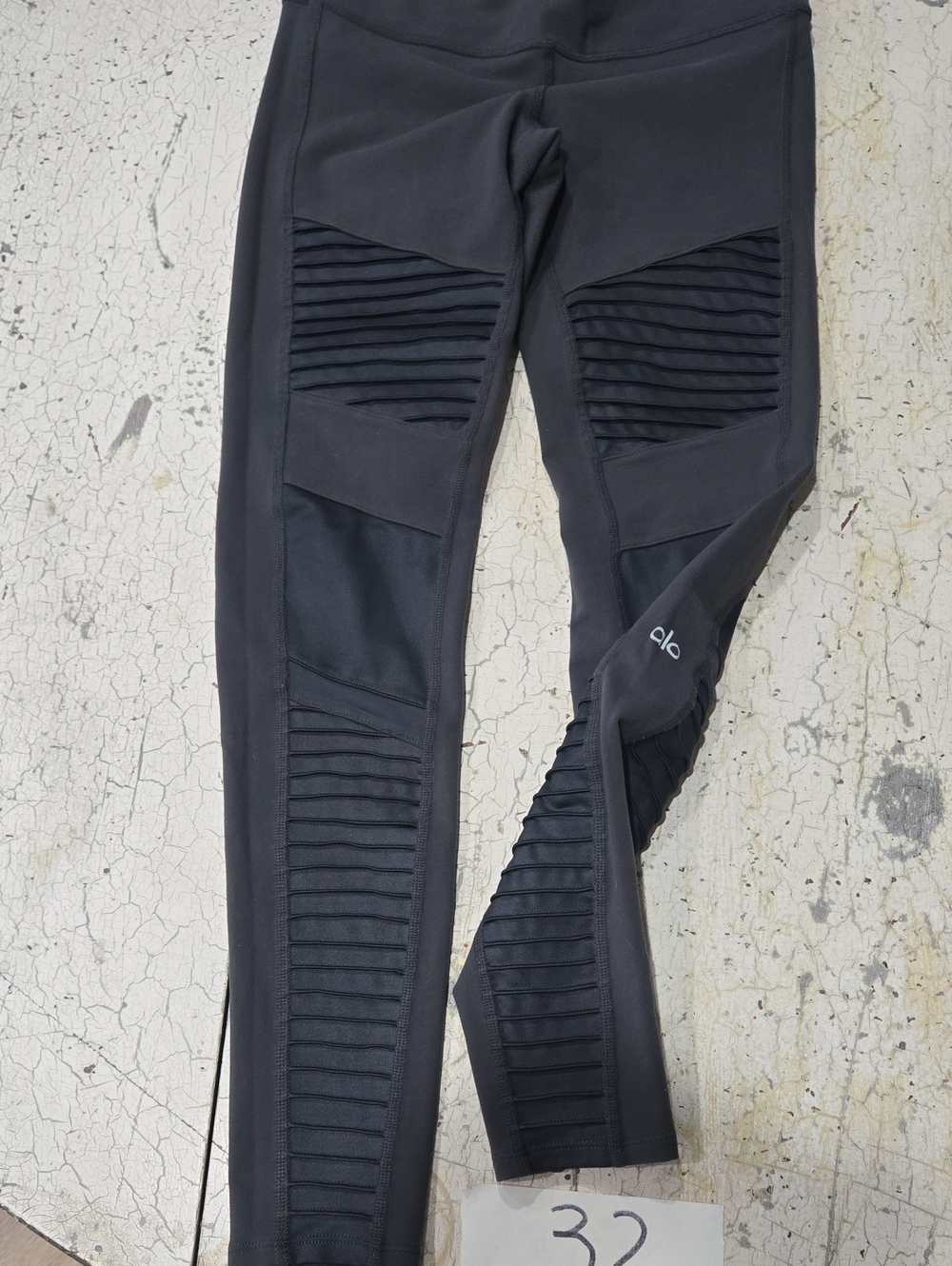 Alo Yoga High-Waist Moto Leggings Gray Women's Size M